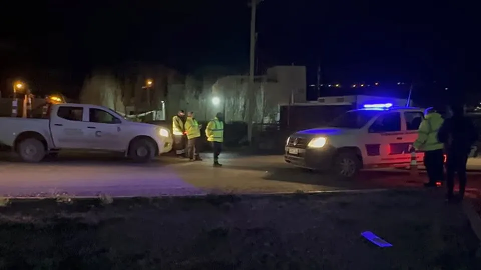Misterio en Comodoro Rivadavia: un hombre fue atropellado y murió, pero hace seis días que no logran identificarlo