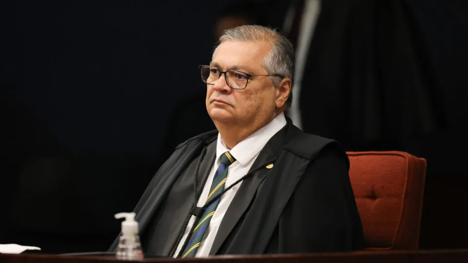 Flávio Dino afasta presidente do Tribunal de Contas do Maranhão por 180 dias