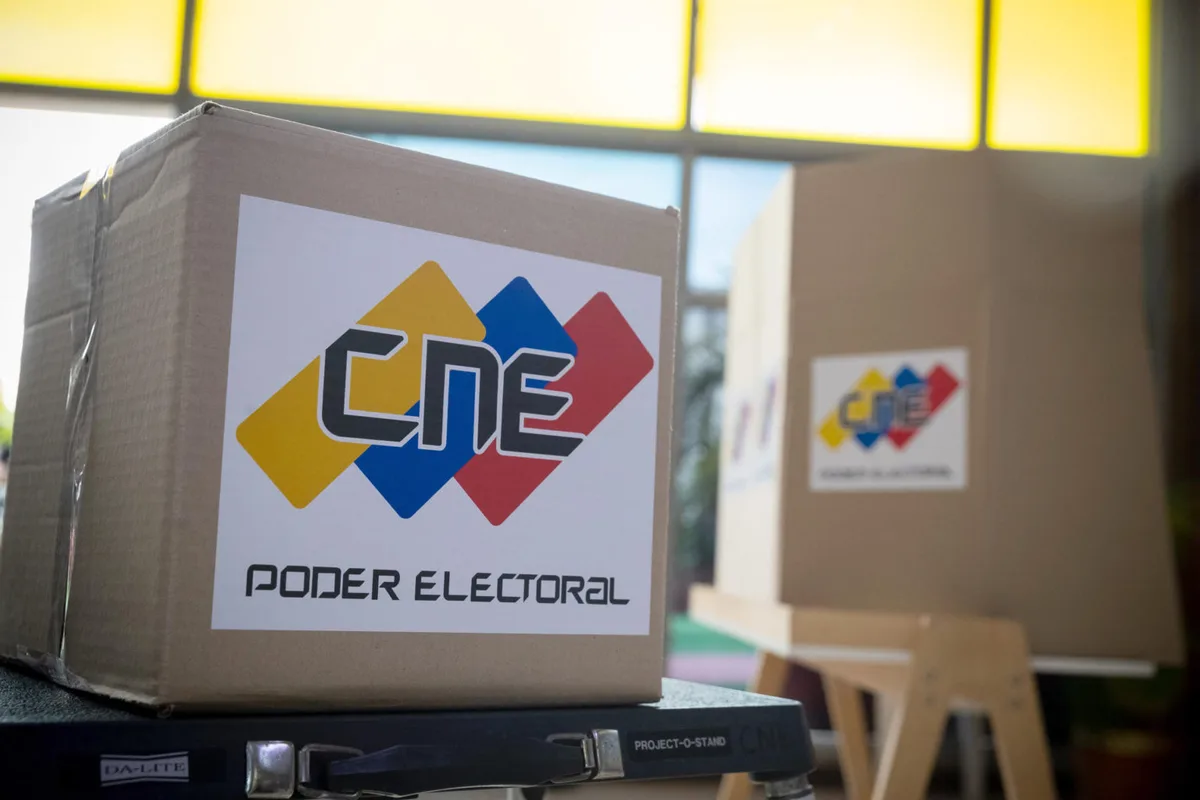 Senador estadounidense propone fijar elecciones presidenciales en Venezuela para julio de 2027