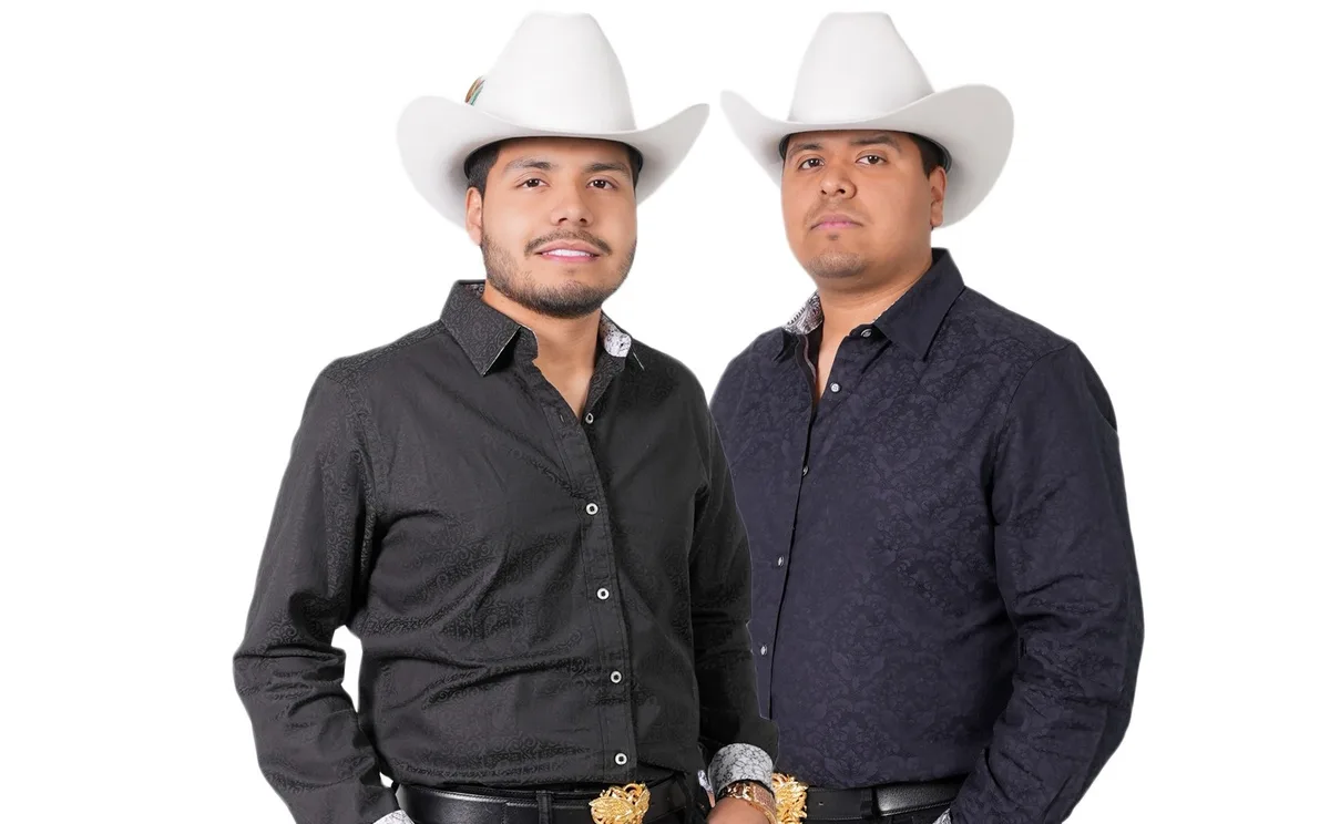 ‘Ay! San Miguel’: Romeo Santos & Prince Royce Cheer Third Latin Airplay No. 1