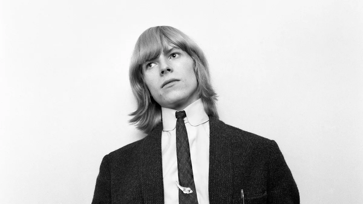 David Bowie a los 18 años: publican ‘Today’, la demo inédita que grabó como Davie Jones