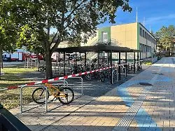 Beziehungstat in Neu Zittau: 19-Jähriger tötet zwei Menschen in Schule bei Berlin