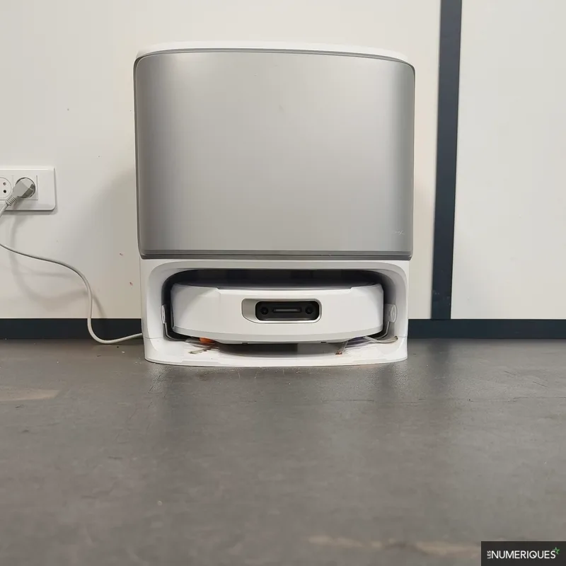 Actualité : French Days – L'aspirateur robot Narwal Flow "5 étoiles" à 664,99 €