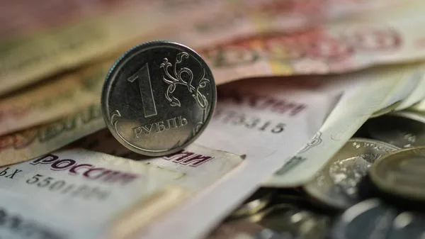 Реальный эффективный курс рубля в январе-сентябре снизился на 7,4%
