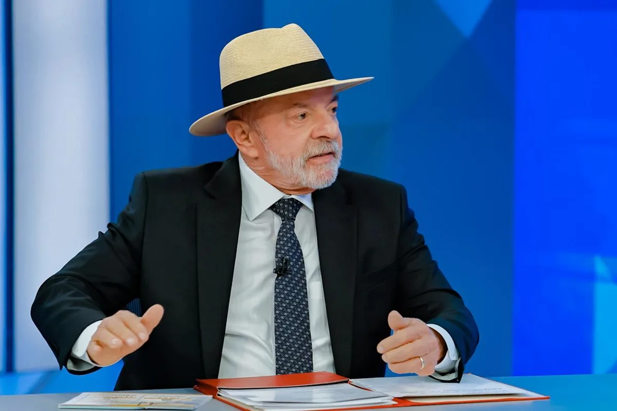 Lula mistura governo e campanha na busca pela reeleição