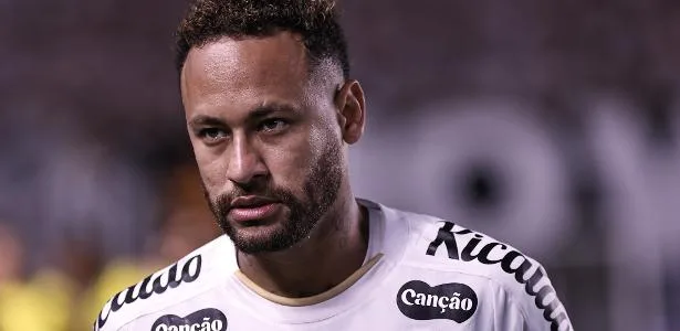 Casagrande sobre Neymar: 'Se poupou hoje, tem que jogar domingo'