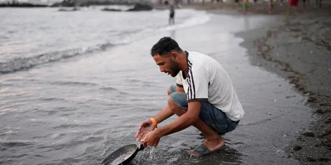 A Ceuta, les milieux d’affaires fulminent contre les appels de Pedro Sanchez à faire preuve d’humanité envers les migrants