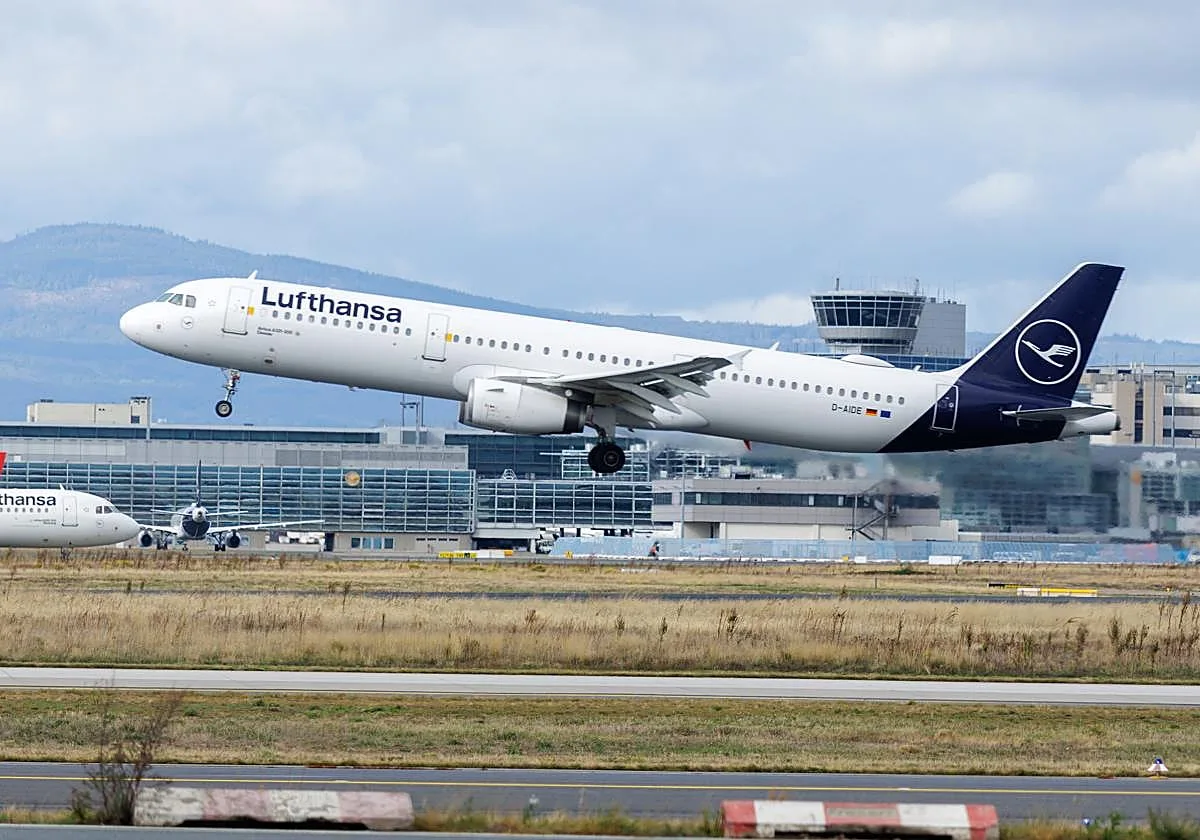 Lufthansa gana la puja por TAP: compra el 44,9% de la aerolínea lusa por 1.201 millones de euros