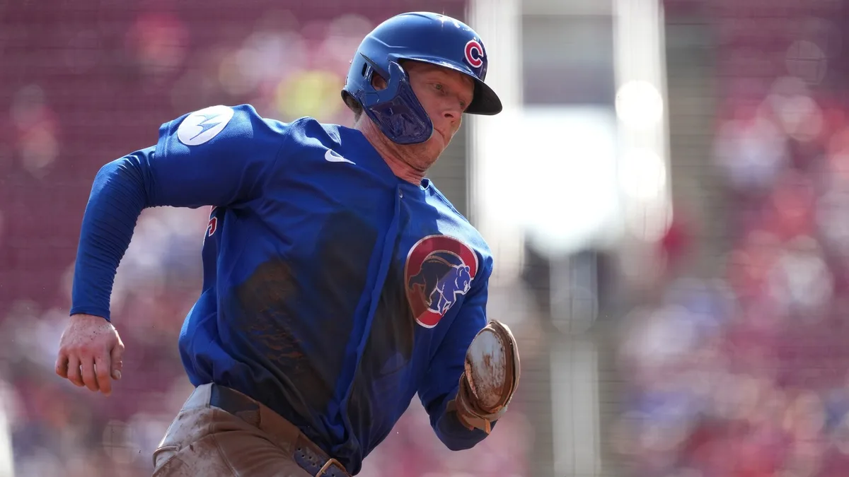 Crow-Armstrong hits 45th homer as Cubs beat Reds 9-1, edge closer to playoff berth