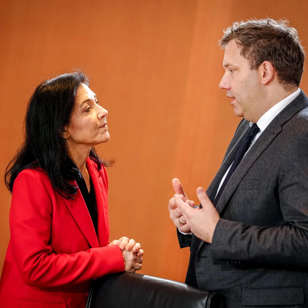 Kalte Progression - Wirtschaftsministerin Reiche kritisiert geplante Steuerreform von Finanzminister Klingbeil als nicht ausreichend