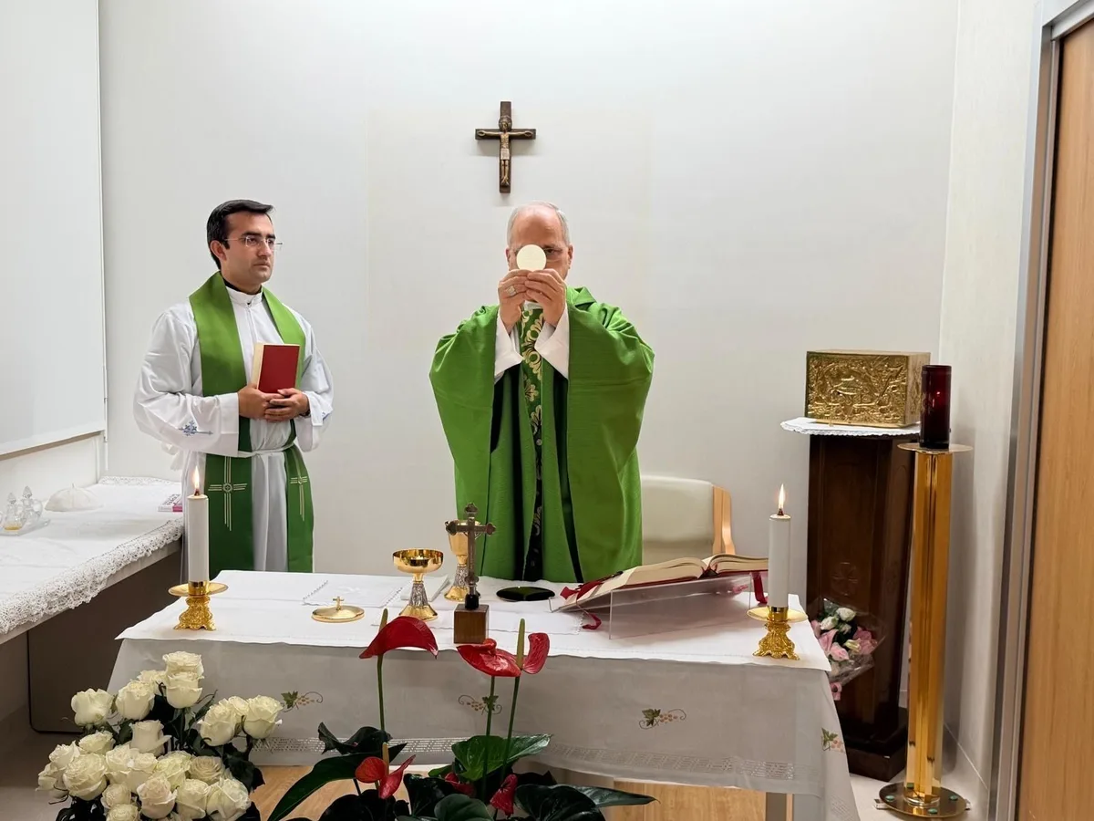 Santé du pape : le Vatican publie les premières images de Léon XIV depuis son opération