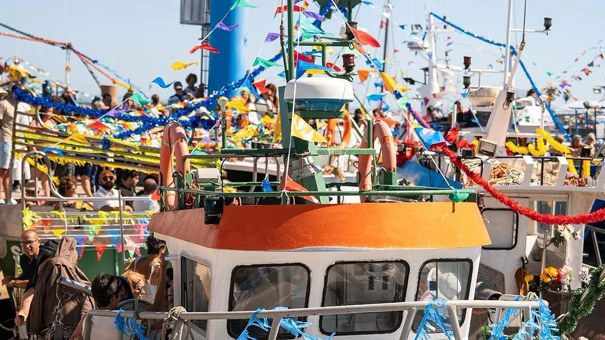 Procissão Nossa Senhora dos Navegantes. Cascais, uma vila que ainda vive do mar