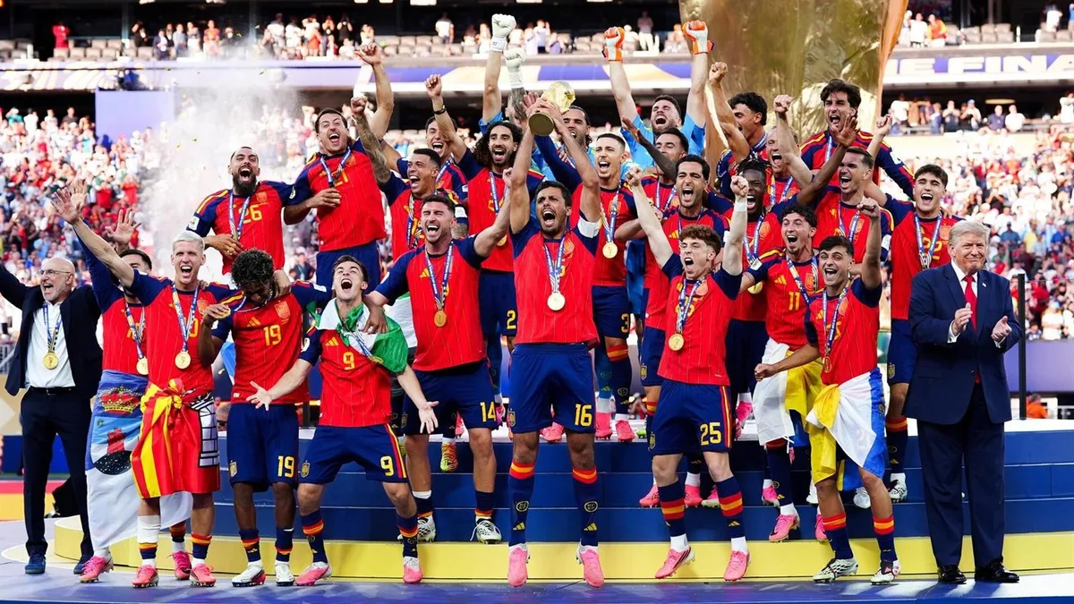 Un futbolista de la selección española cede un millón de euros a los empleados de la Federación tras ganar el Mundial