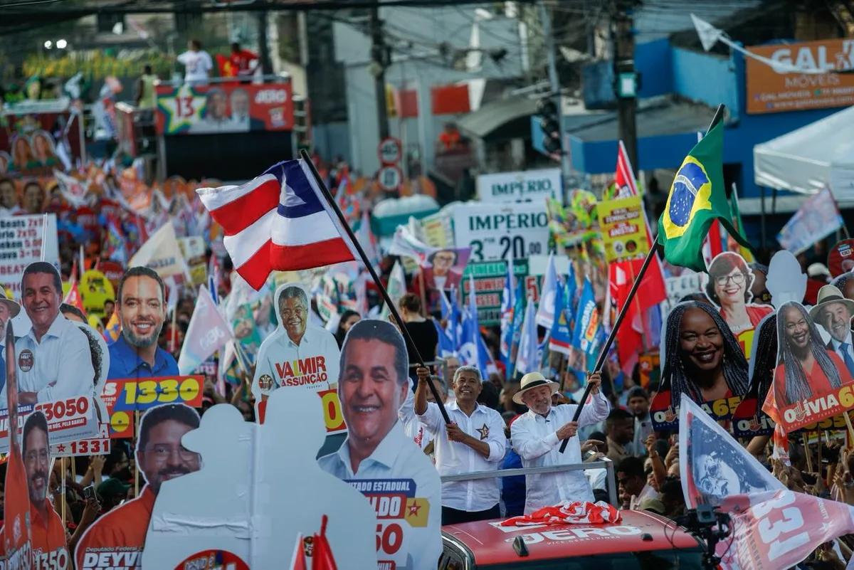 Lula ocupa ruas da Liberdade e sufoca estratégia de voto 'Lula-Neto'