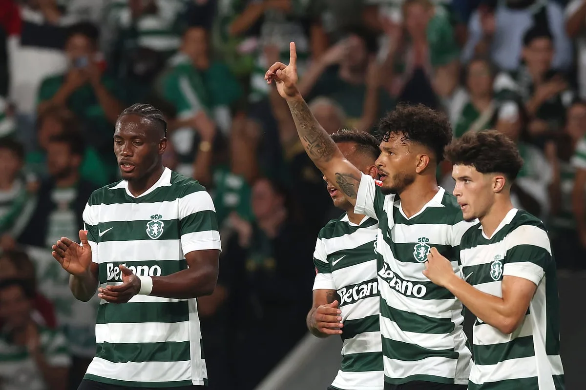 I Liga. Sporting vence Alverca e é líder provisório