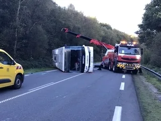 Un bus BreizhGo se renverse sur la RD769, dans le Morbihan : trois blessés pris en charge