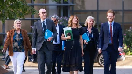 Prolongation de l'aide aux grands rouleurs, mesures pour les pêcheurs et les infirmières libérales... Ce qu'il faut retenir des annonces du gouvernement pour faire face à la flambée des prix des carburants