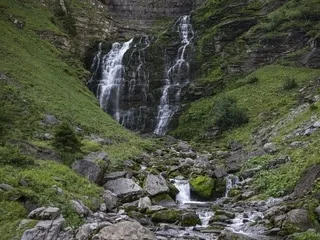 Un deuxième mort dans une coulée de lave torrentielle en Haute-Savoie : site fermé, alerte orages… Ce que l’on sait