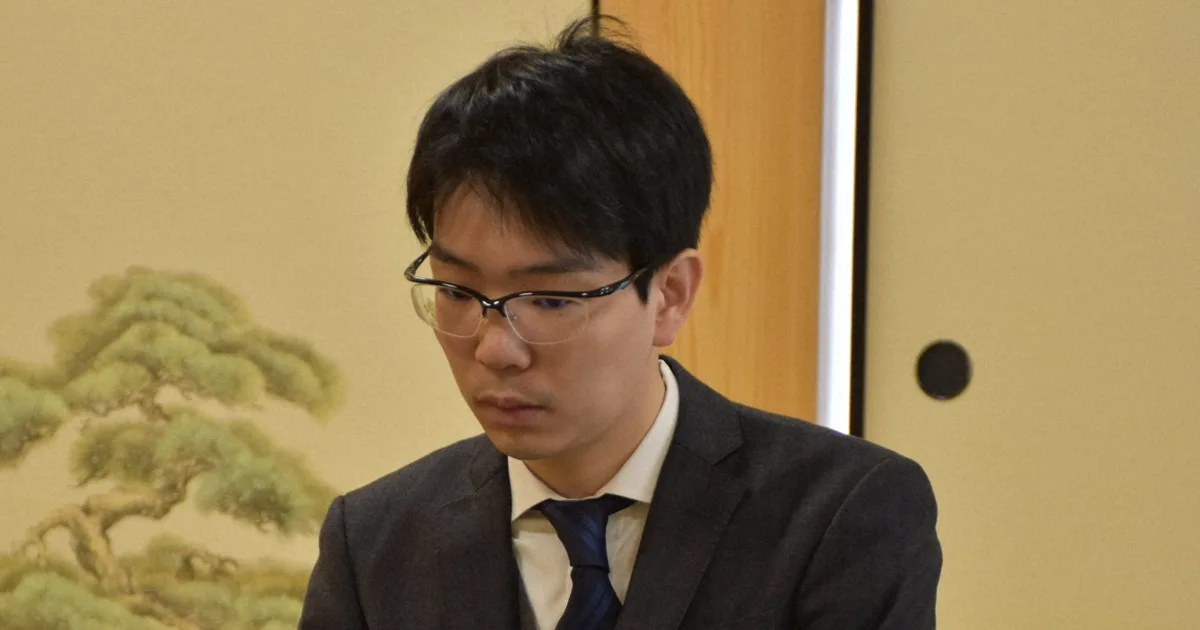 豊島九段と佐々木八段 かみ合わぬ読み筋 A級順位戦観戦記