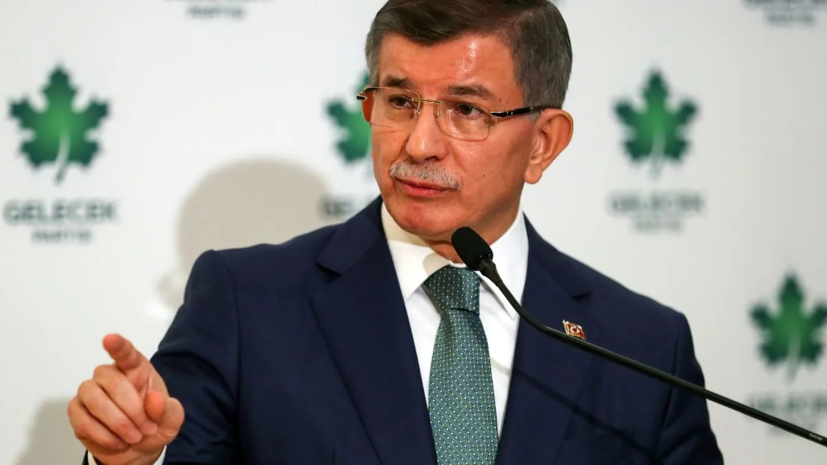 Türkische Staatsanwaltschaft ermittelt gegen Erdogan-Rivalen Davutoglu wegen Beleidigung