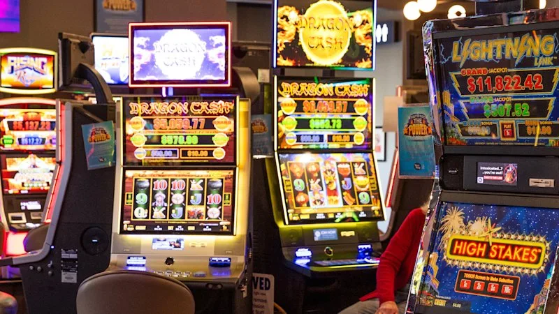Facial recognition mandatory in NSW gaming rooms under latest pokie reforms