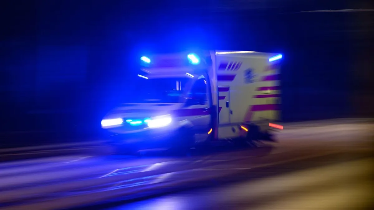 Nächtlicher Unfall: Radfahrerin stürzt auf Saaleradweg fünf Meter in die Tiefe