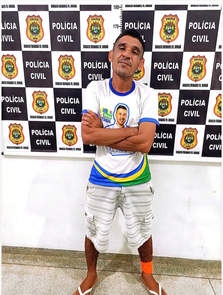 Após surto e agredir familiares, homem é preso em Cruzeiro do Sul
