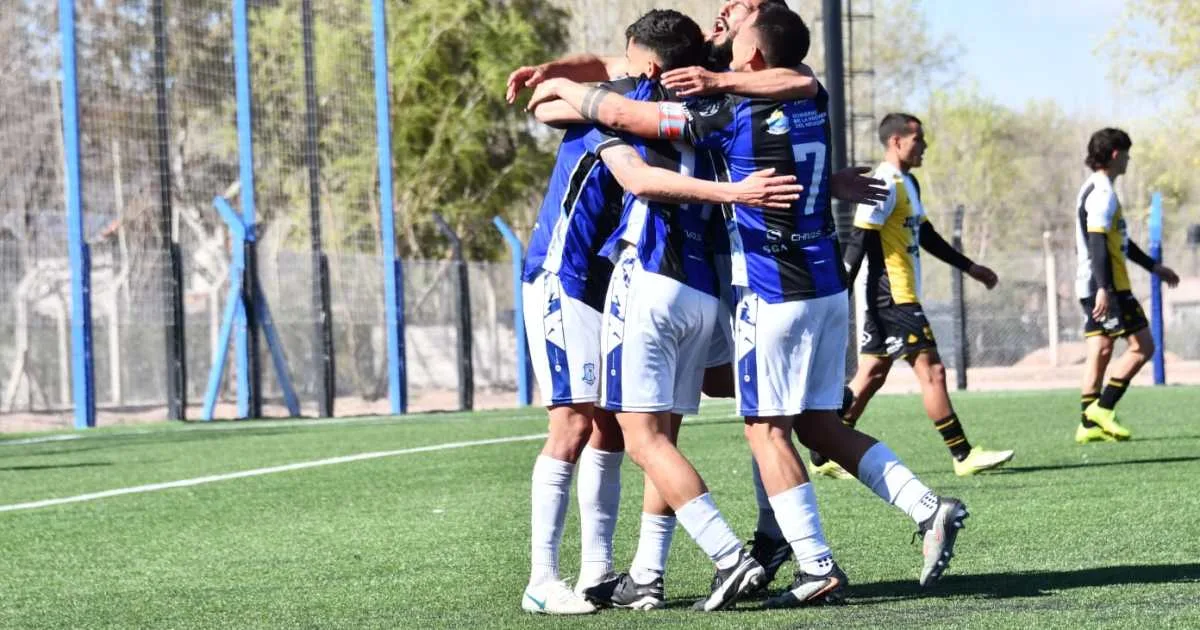 Deportivo Rincón goleó a Santamarina y clasificó a los playoffs en el Federal A: cómo sigue