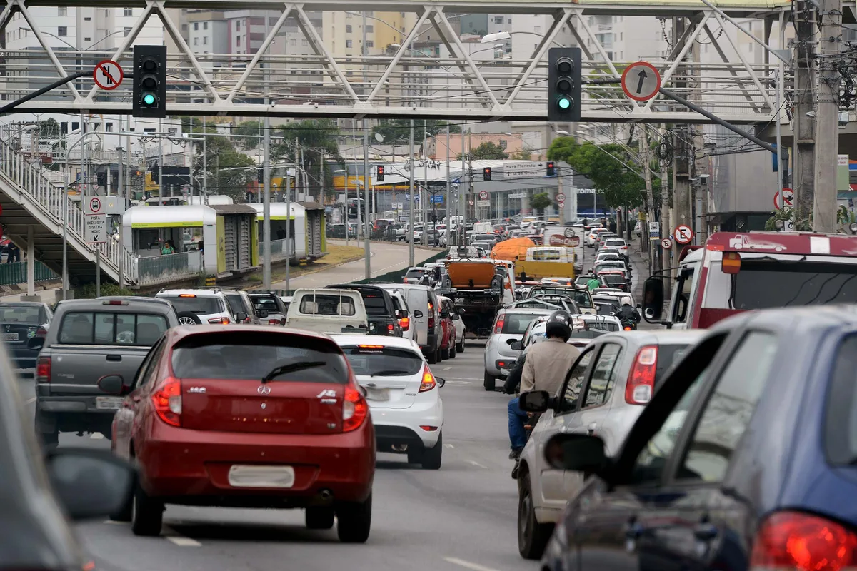 Governo de Minas envia à ALMG proposta que permite reduzir IPVA em até 75%