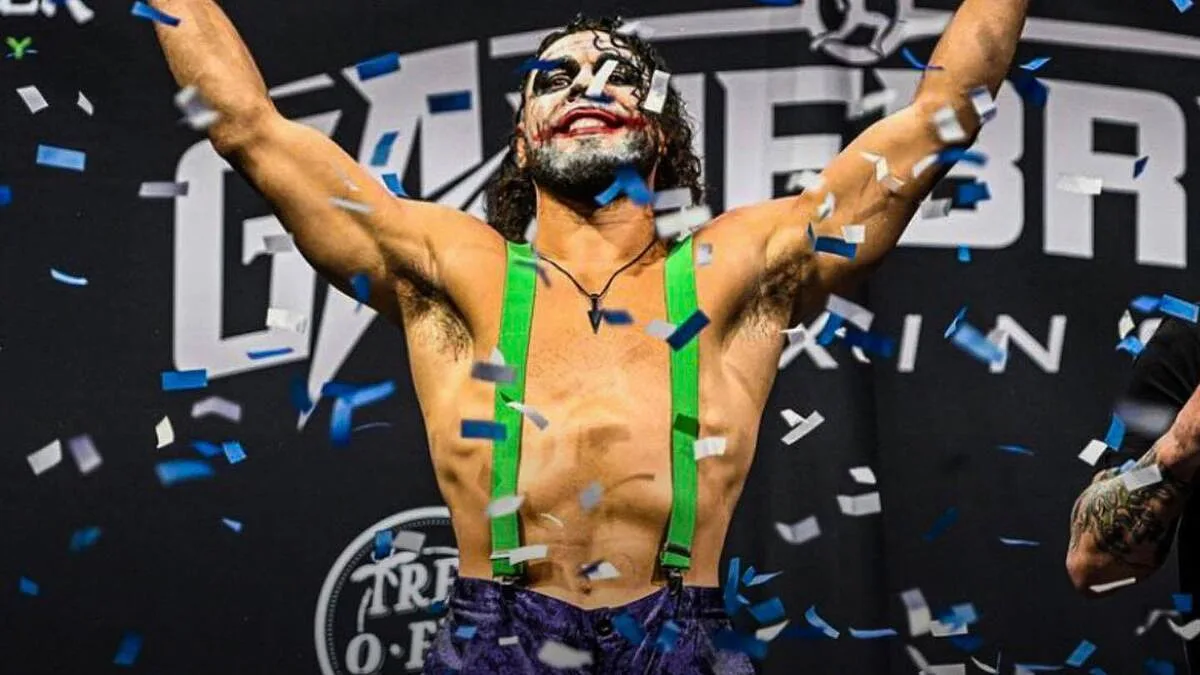 Ex-lutador brasileiro de UFC detido há mais de um mês pelo ICE