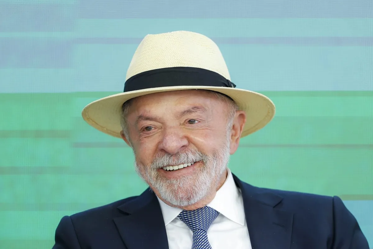 Lula faz piada e diz que não quer “um coreano” em sonda da Petrobras