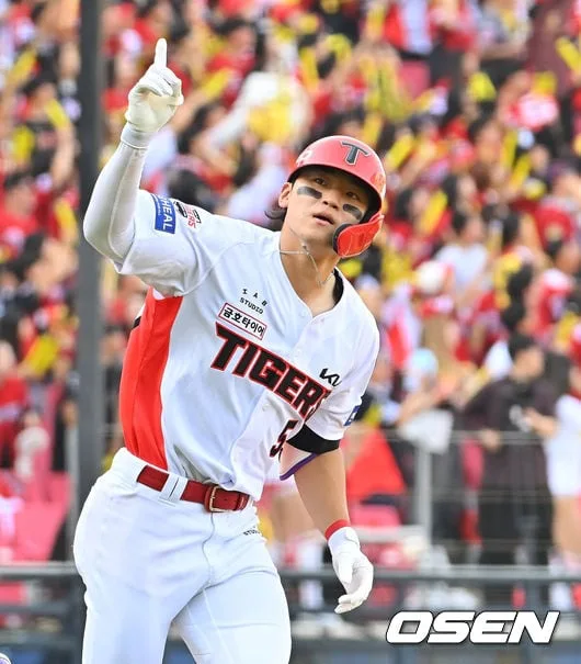 ‘막을 수 있으면 막아봐’ 김도영 결승포+쐐기포 폭발! KIA, LG 5:1 제압…카스트로 홈런+네일 7이닝 1실점 승리 [준PO1 리뷰]