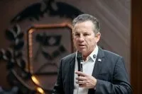 Quem são os candidatos ao governo do Mato Grosso em 2026