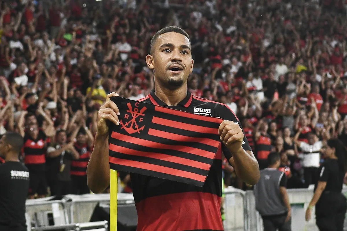 Samuel Lino supera pressão, cumpre missão do Flamengo e se consolida como protagonista de Jardim