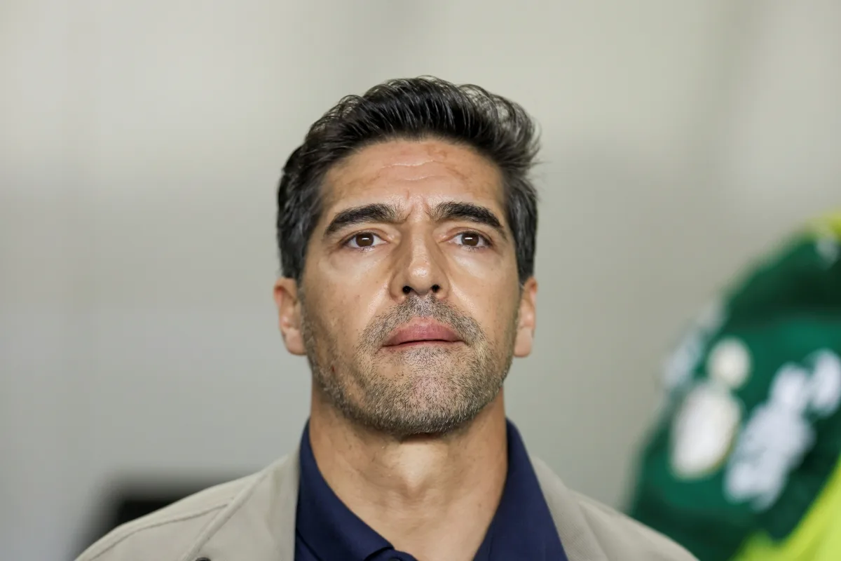 Abel Ferreira se defende antes de julgamento no STJD: "Não matei ninguém"