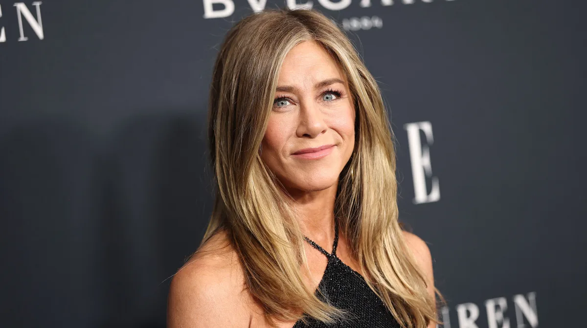 Jennifer Aniston Joins Boyfriend Jim Curtis For Chat About Health, Wellness and Hypnotherapy