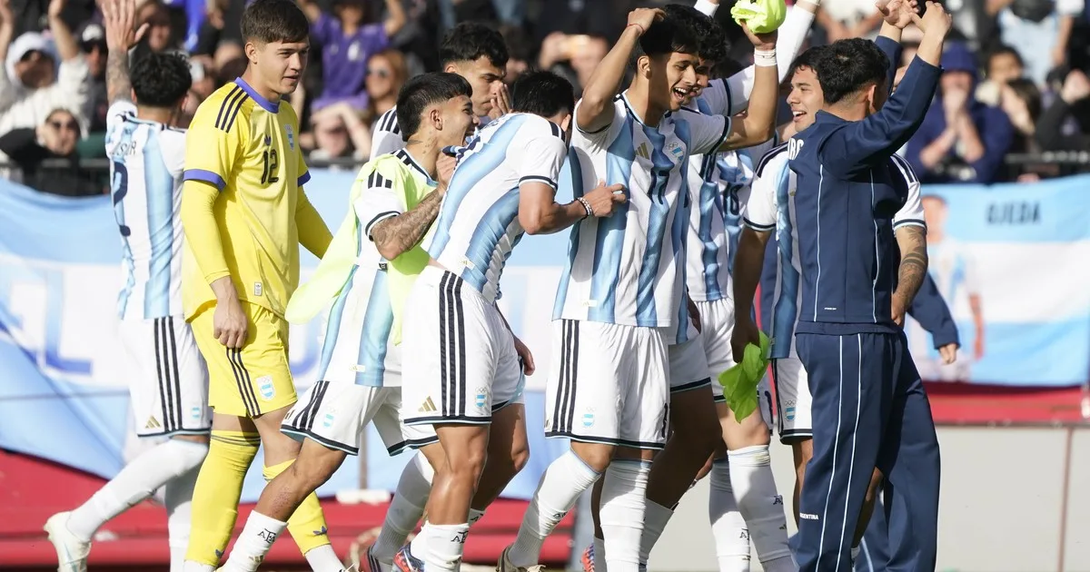 Insultar a los pibes es fondo de olla