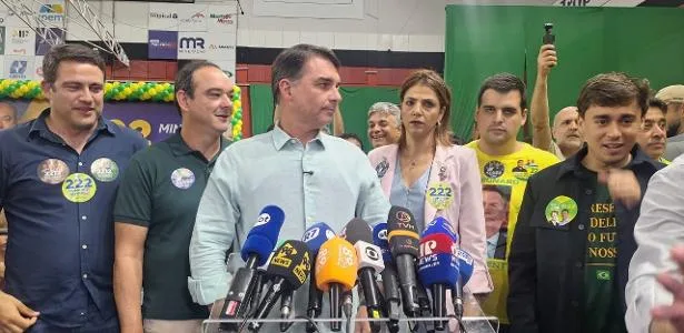 Flávio foca em MG no começo da campanha e terá mais agendas no Estado