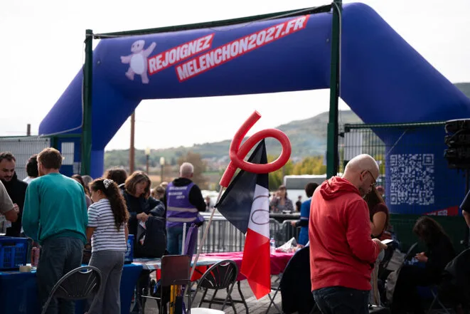Campagne «carrée» et maillage militant: comment LFI compte gagner la présidentielle