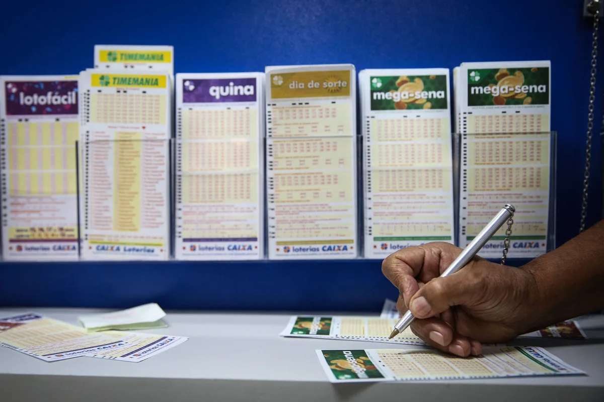 Confira a partir das 21h desta quinta (13) o resultado do concurso 3044 da Mega-Sena