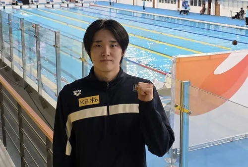 [전국체전] 'AG 부상 악몽' 수영 김우민 "더 강한 어깨를 만들어 돌아올 것"