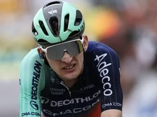 « J’étais complètement épuisé » : Paul Seixas se remet du Tour de France et vise les championnats du monde