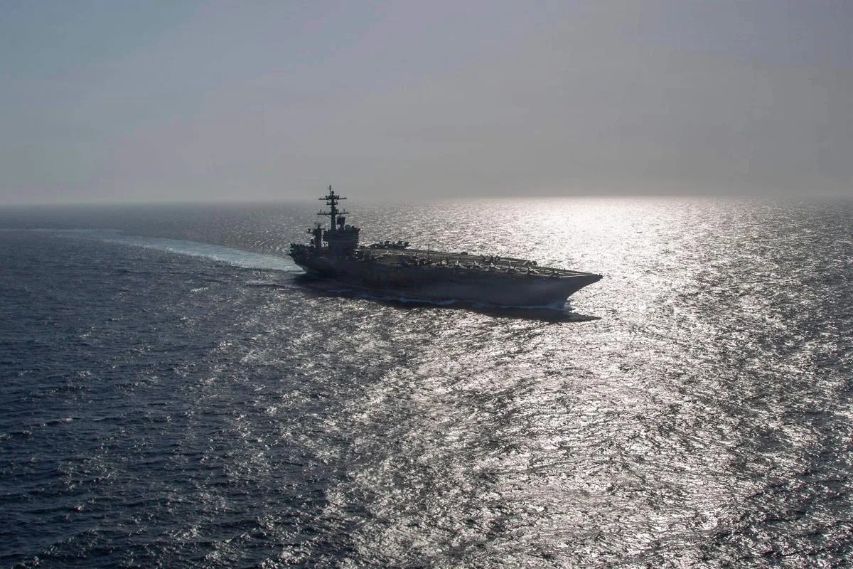 Inquiétudes autour de l’équipage du porte-avions « Abraham Lincoln », démenties par Trump