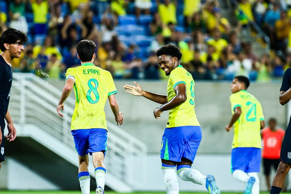 Bayern observa joia do Cruzeiro em torneio com Seleção Sub-17; veja valores estimados