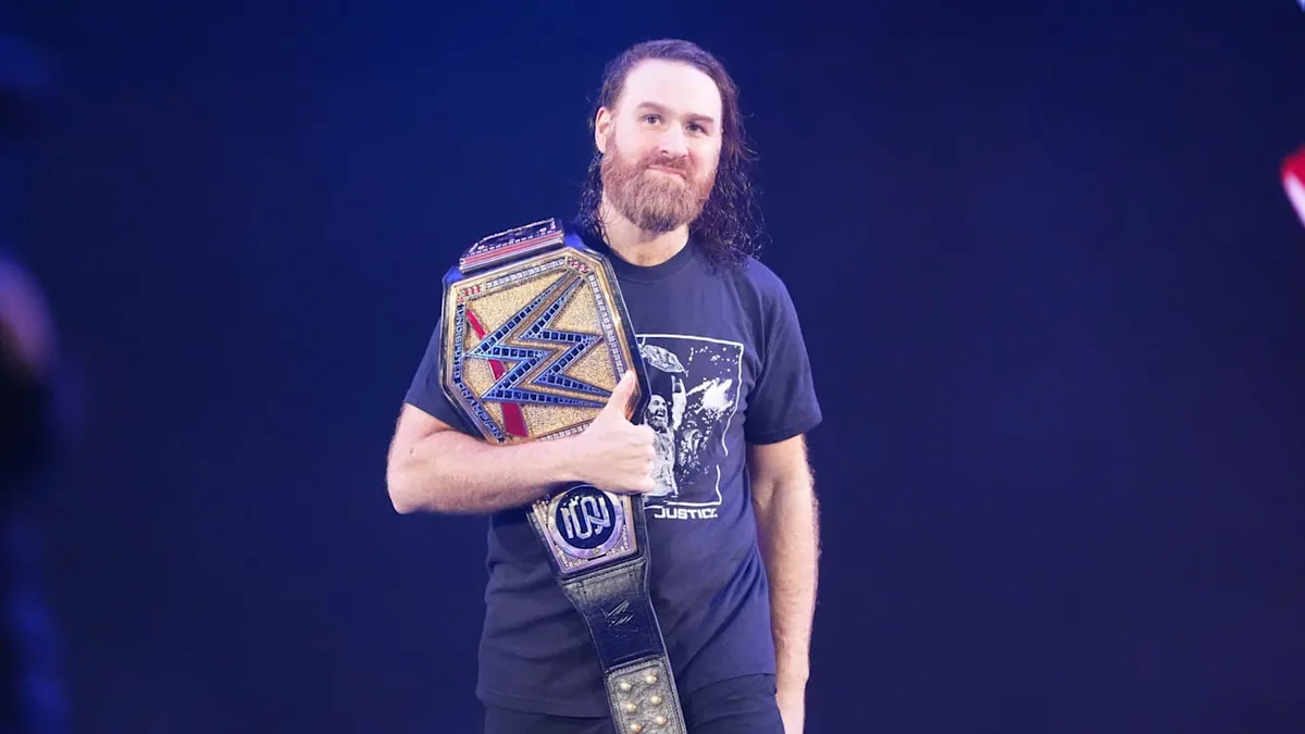 „SmackDown“ vom 17. Oktober - WWE-Champion von Feinden umstellt