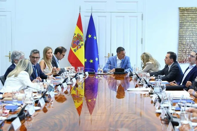 Ni estado de alarma ni excepción: qué es la situación de interés para la seguridad nacional’ activada en Ceuta