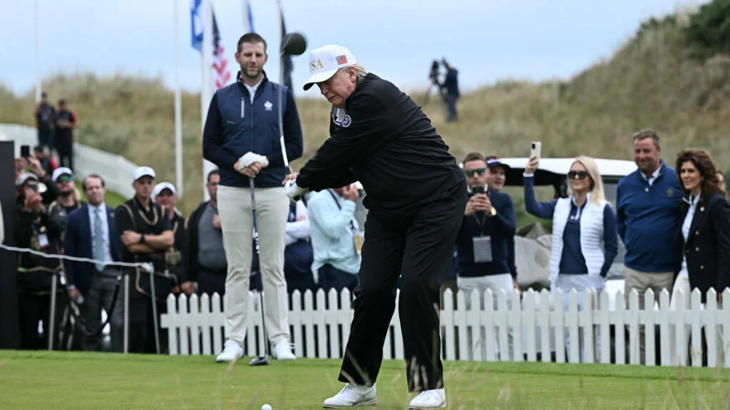 Trump en Irlande pour un peu de diplomatie et beaucoup de golf