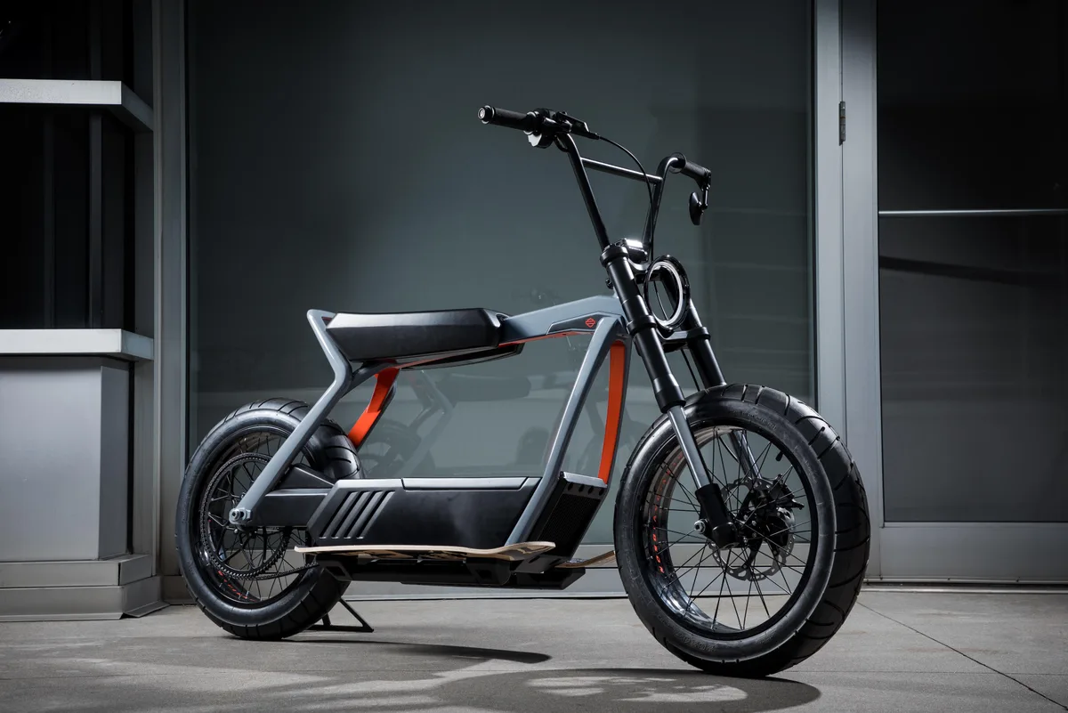 People more likely to ditch cars for e-bikes when they feel safe, confident