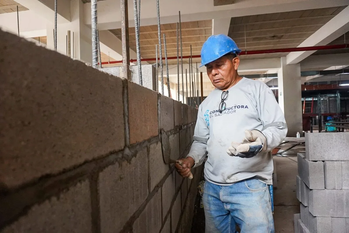 El Salvador: Dirección de Obras Municipales transferirá bienes a empresa constructora