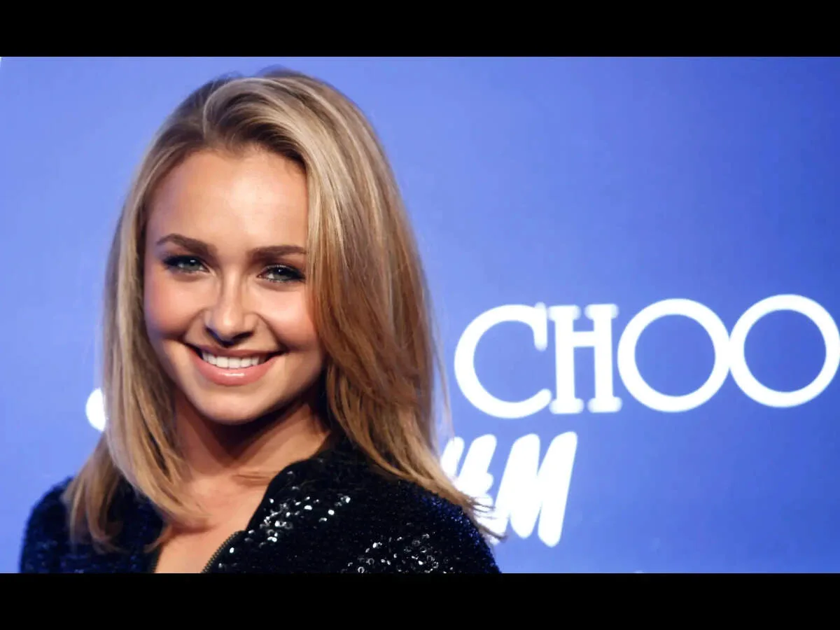 Hayden Panettiere's mother calls out 'toxic individual' in death case